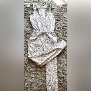 Hippy Rose jumpsuit, size XS, EUC